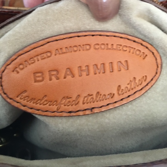 Brahim Crossbody Purse - Picture 3 of 8